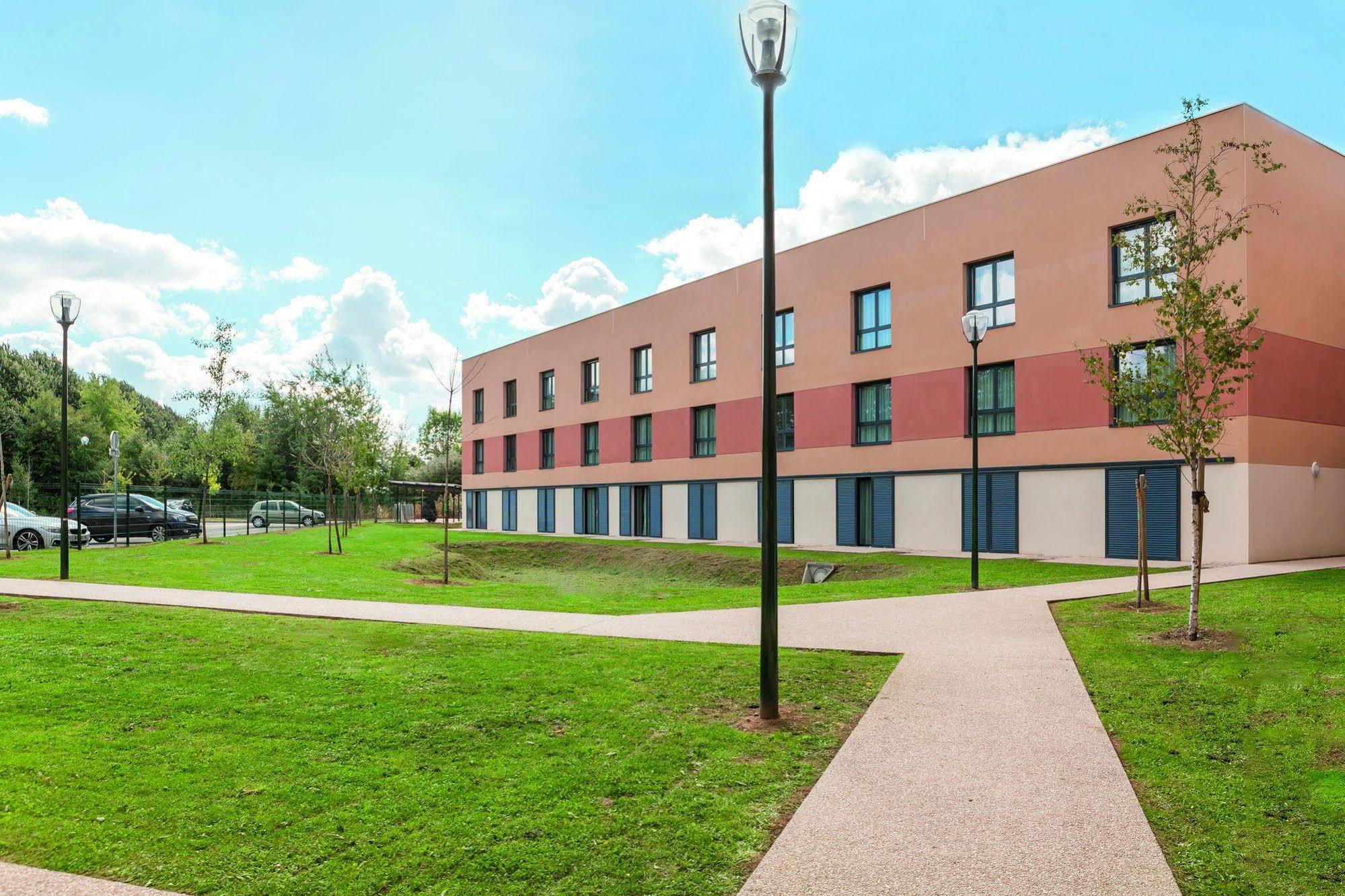 Zenitude Hotel-Residences Magny-Les-Hameaux Kültér fotó